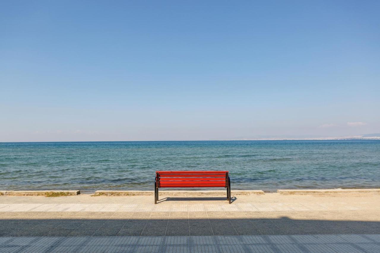 Metaxa Seafront Apartment Peraía Exterior foto